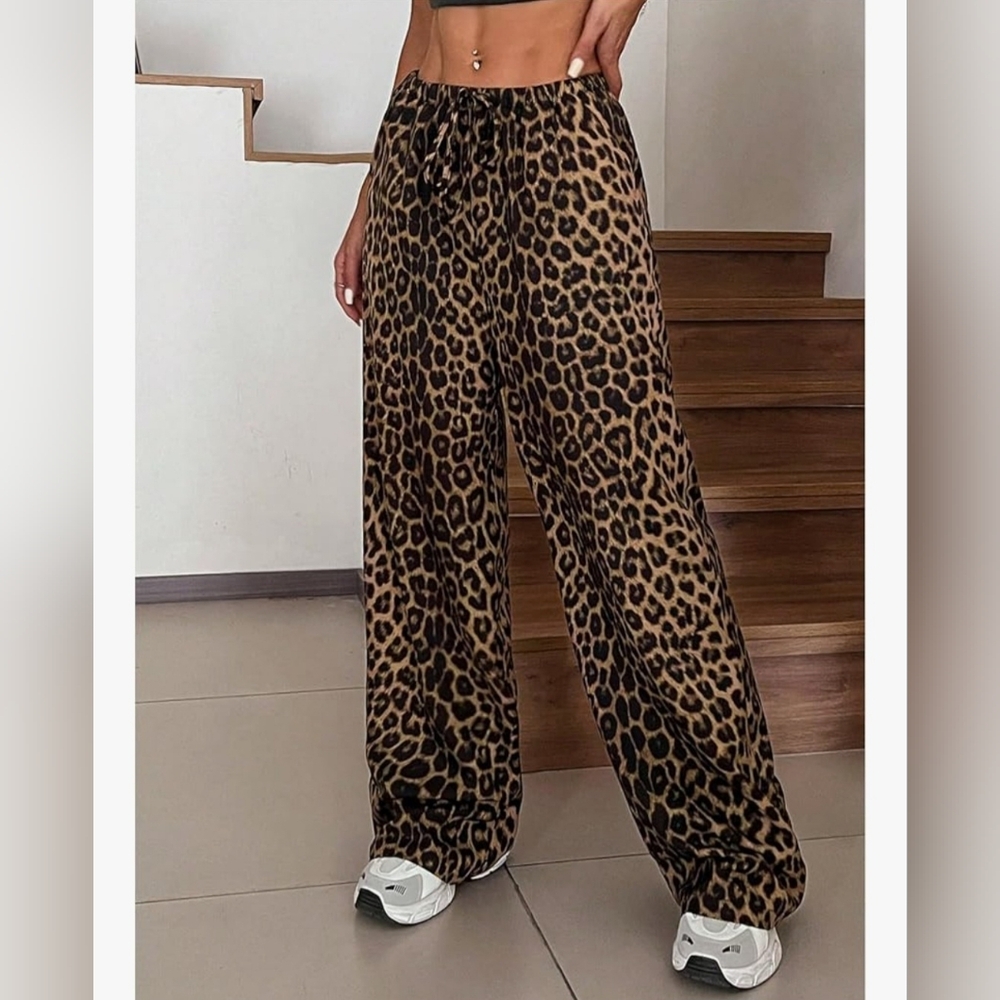 Stylish Leopard Print Wide-Leg Oversized Pants W Pockets & Adjustable Drawstring - Picture 5 of 13